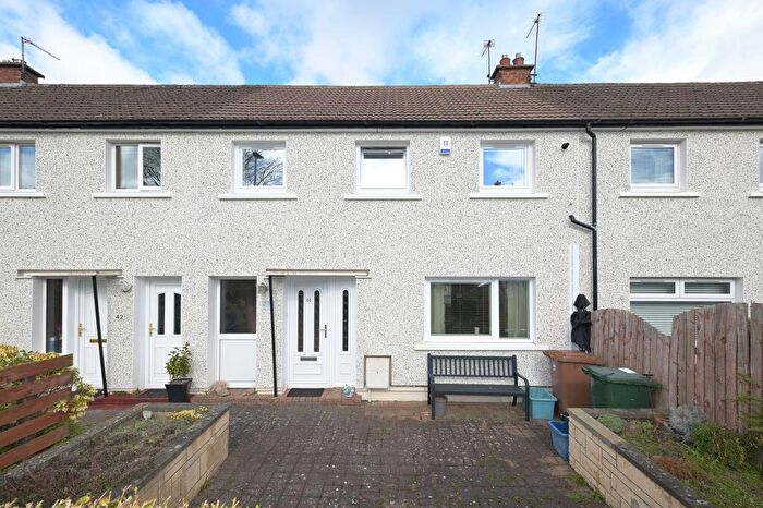 3 Bedroom Terraced House For Sale In Oxgangs Farm Avenue, Edinburgh, EH13