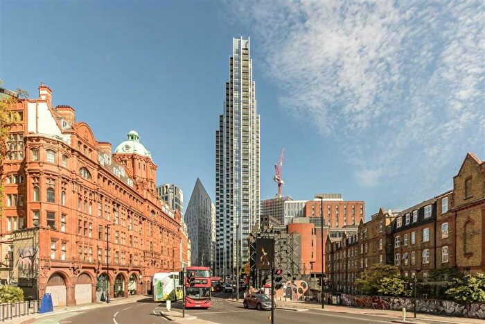 1 Bedroom Flat To Rent In City Road, Old Street, EC1V