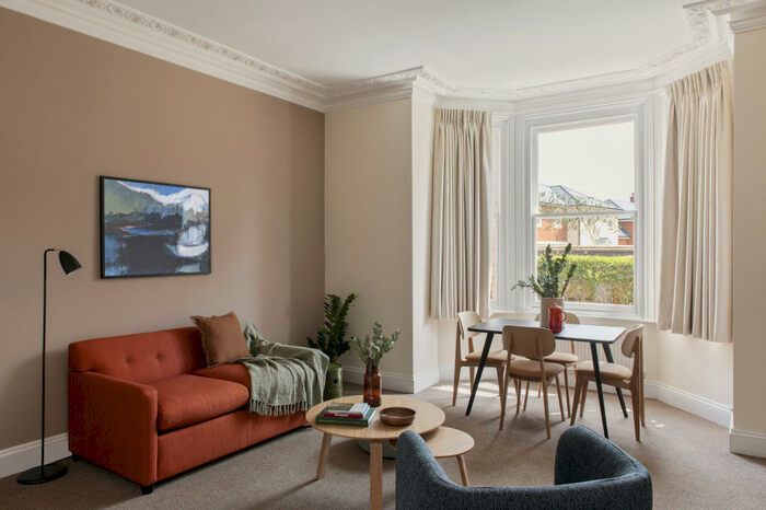 1 Bedroom Apartment To Rent In Castle Crescent, Reading, RG1