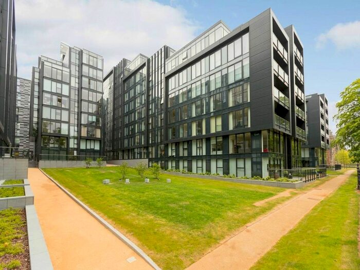 Garage / Parking To Rent In Simpson Loan (Parking Space ), Quartermile, Edinburgh, EH3