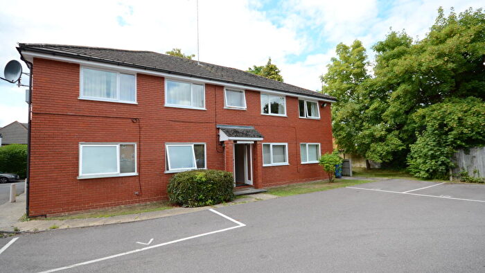 2 Bedroom Flat To Rent In Brittain Court, GU47