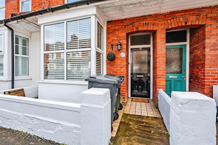 3 Bedroom Town House For Sale In Albion Road, Eastbourne, BN22