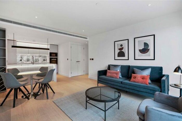 2 Bedroom Flat To Rent In White City Living, Wood Lane, London W12