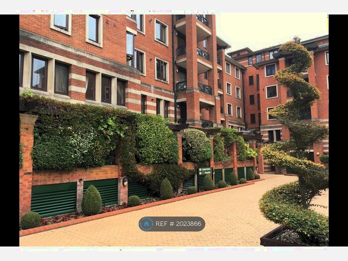 2 Bedroom Flat To Rent In Chasewood Park, Harrow, HA1