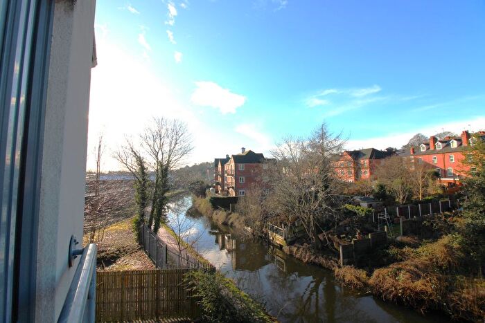 2 Bedroom Flat For Sale In Castle Road, Kidderminster, DY11