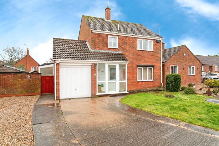 3 Bedroom Detached House For Sale In Searle Close, Fakenham, NR21