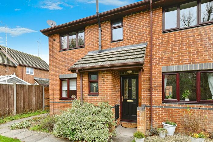 3 Bedroom Semi-Detached House For Sale In Elms Close, Little Wymondley, Hitchin, SG4