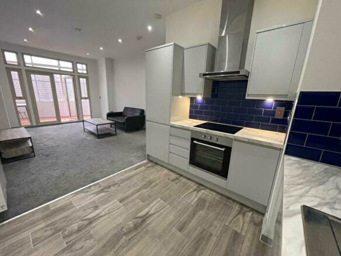 2 Bedroom Flat To Rent In Danum House, Doncaster, DN1