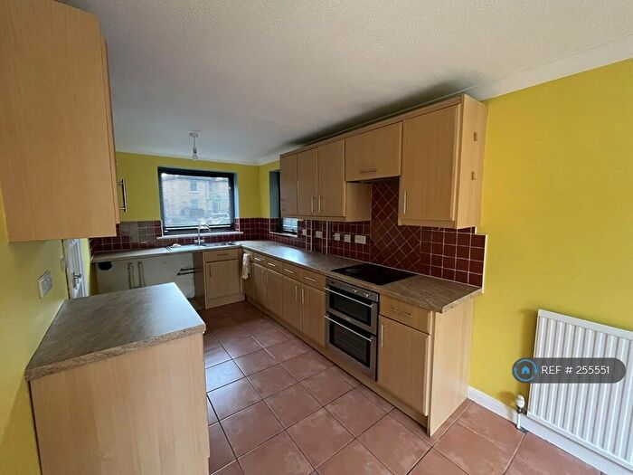 4 Bedroom Semi-Detached House To Rent In The Moorings, Newington, Sittingbourne, ME9