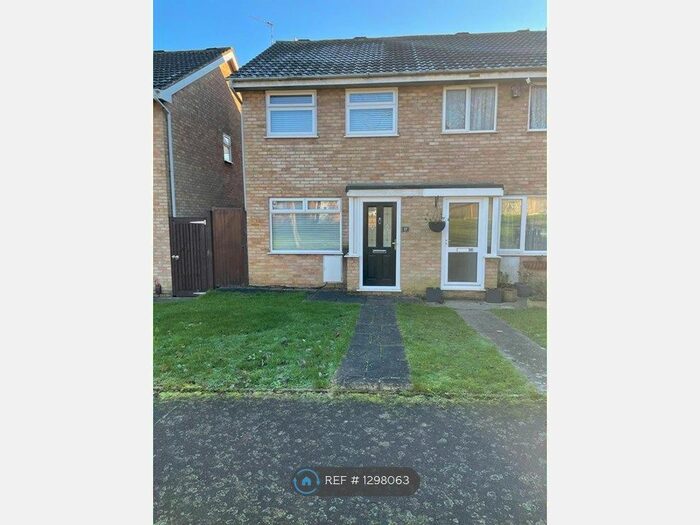 2 Bedroom End Of Terrace House To Rent In Emsworth Grove, Maidstone ME14