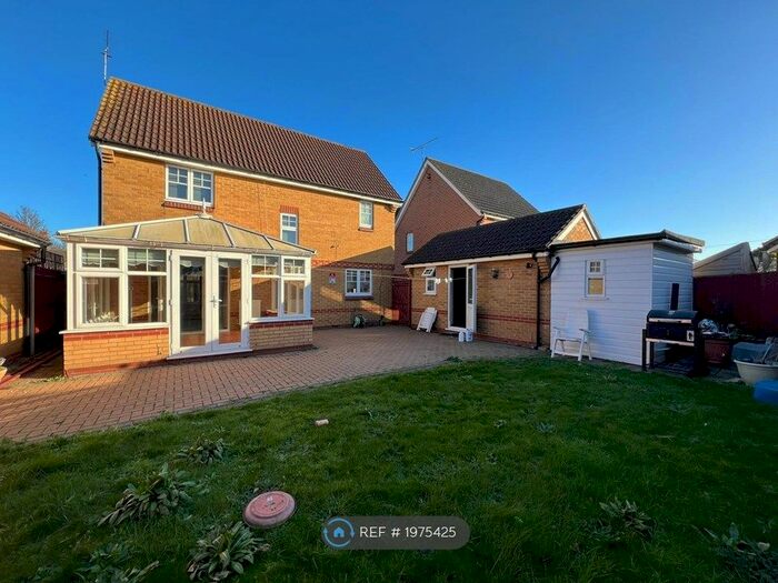 4 Bedroom Detached House To Rent In Newburgh Road, Grays, RM17