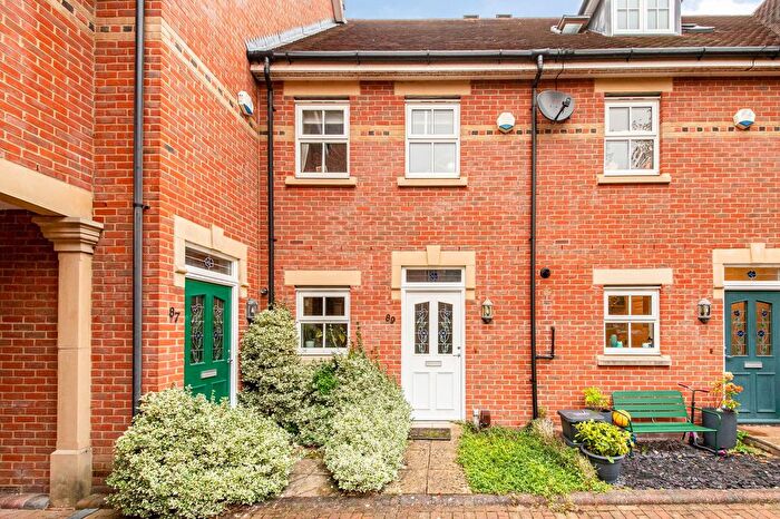 2 Bedroom Terraced House For Sale In Frenchay Road, Central North Oxford, OX2