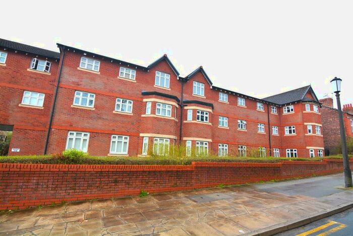 2 Bedroom Apartment To Rent In Elm Court, Bebington, CH63