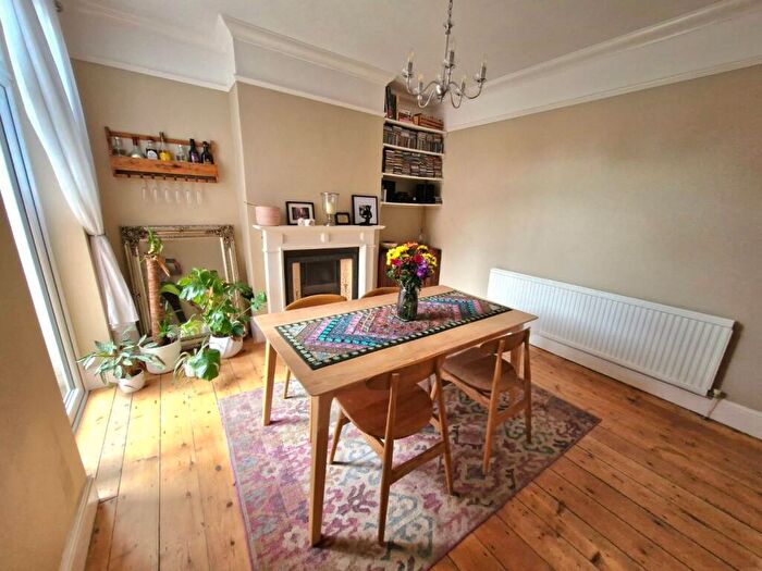 3 Bedroom Terraced House For Sale In Towcester Road, Far Cotton, Northampton, NN4