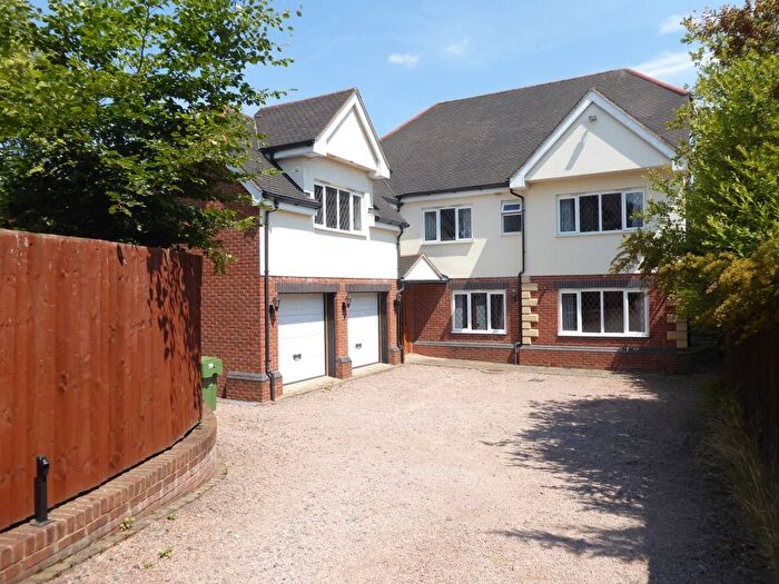 4 Bedroom Detached House To Rent In Station Road, Blackwell, B60