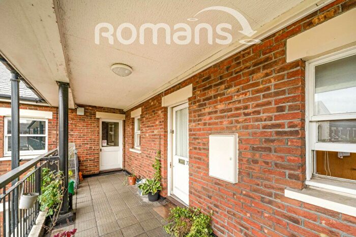 1 Bedroom Apartment To Rent In Stratfield House, Birchett Road, GU11