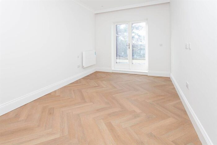 2 Bedroom Apartment To Rent In Northampton Road, Market Harborough, LE16
