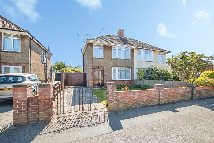 3 Bedroom Semi Detached House For Sale In Mildmay Road, Ipswich, IP3