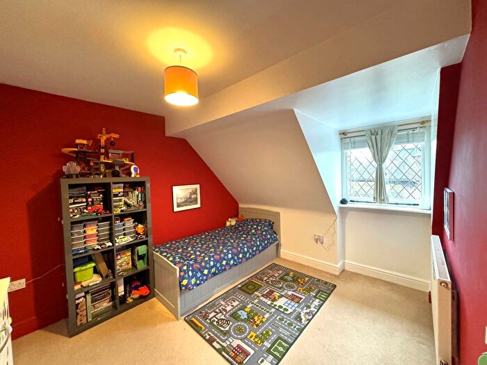 3 Bedroom End Of Terrace House For Sale In Albion Road, Marden, Tonbridge, TN12