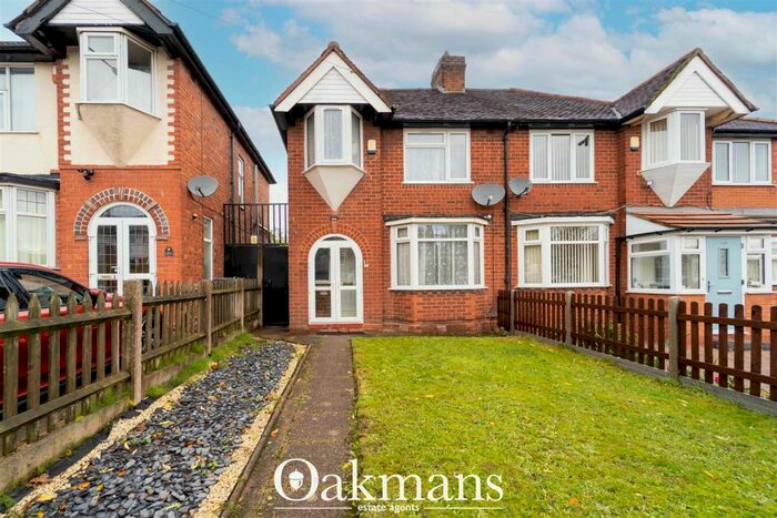 3 Bedroom House To Rent In Gibbins Road, Birmingham, B29
