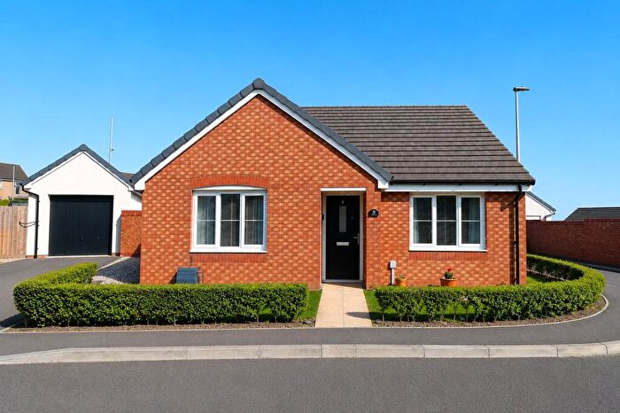 2 Bedroom Bungalow For Sale In Antler Close, South Molton, Devon, EX36