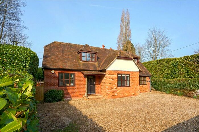 4 Bedroom Detached House To Rent In Rotherfield Greys, Henley-On-Thames, Oxfordshire, RG9