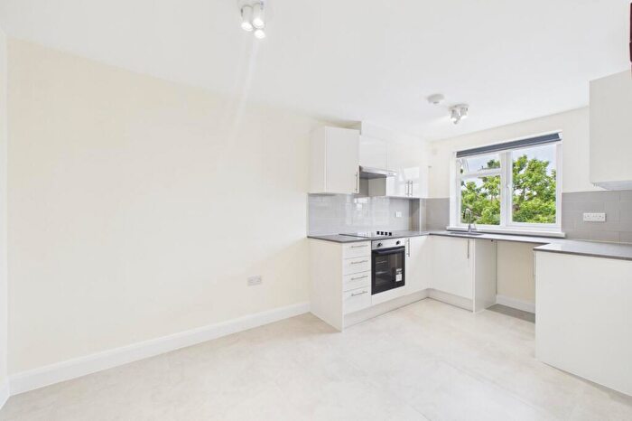 2 Bedroom Maisonette To Rent In Frimley High Street, Frimley, Camberley, Surrey, GU16