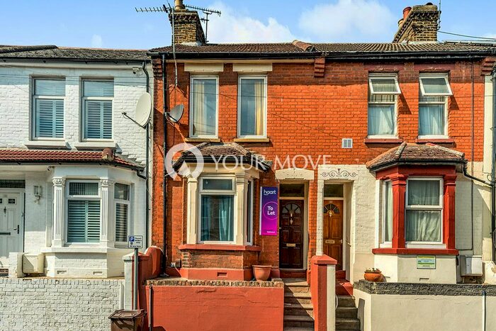 2 Bedroom Terraced House To Rent In Corporation Road, Gillingham, Kent, ME7