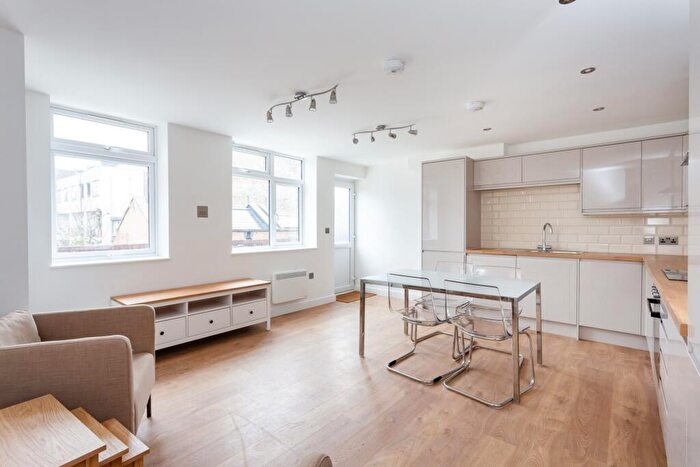 2 Bedroom Apartment To Rent In Christchurch House, Wolsey Mews, Kentish Town, NW5