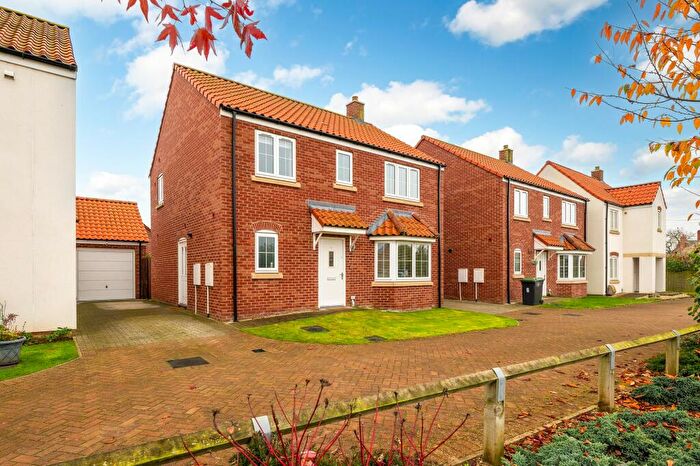 4 Bedroom Detached House For Sale In Goldcrest Avenue, Branston, LN4