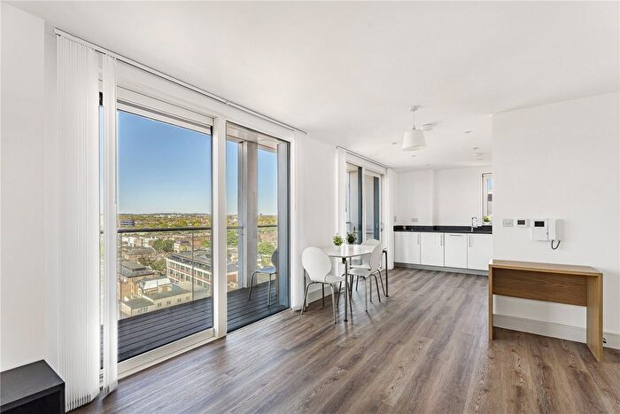 3 Bedroom Flat For Sale In Dalston Square, London, E8
