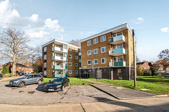 1 Bedroom Flat For Sale In Seymour Close, Hollybrook, Southampton, Hampshire, SO16