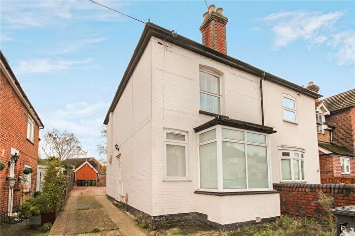 1 Bedroom Flat To Rent In Stoughton Road, Guildford, GU2