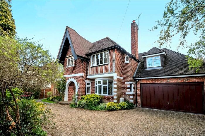5 Bedroom Detached House To Rent In Broomfield Park, Sunningdale, Berkshire SL5