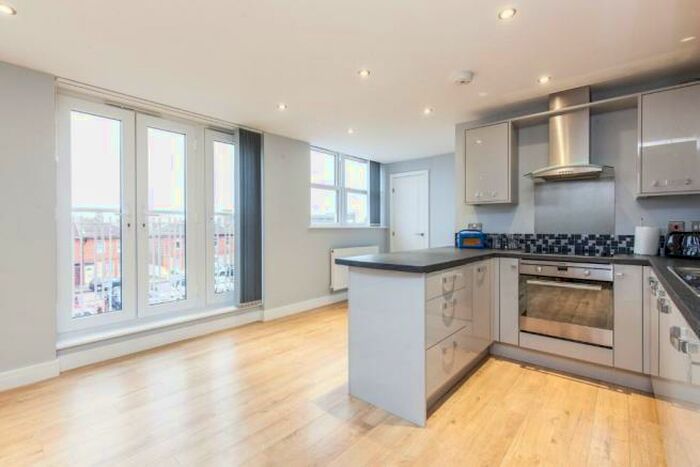 2 Bedroom Flat To Rent In Esher House, St Leonards Road, Eastbourne, BN21