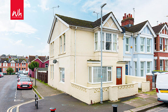 2 Bedroom Flat For Sale In Loder Road, Brighton, BN1