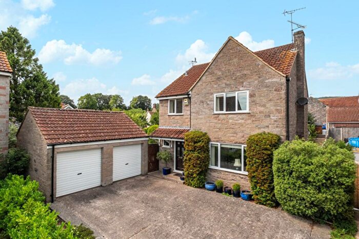 4 Bedroom Detached House For Sale In Bell Close, Westbury Sub Mendip, Wells, BA5