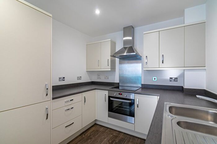 1 Bedroom Flat To Rent In Leslie Hitchcock House, Minter Road, Barking, Essex, IG11