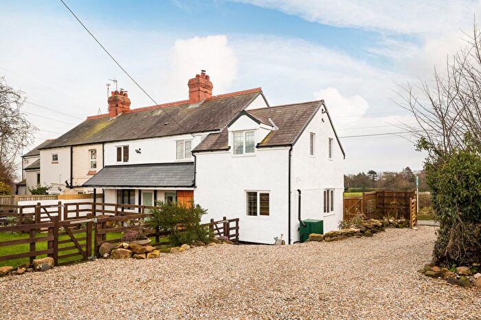 4 Bedroom Cottage For Sale In ., Wrexham, LL14