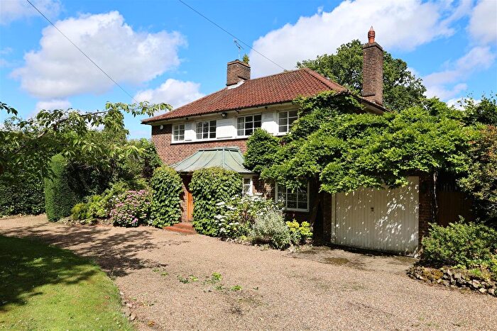 5 Bedroom Detached House To Rent In Brasted Chart, Westerham, TN16