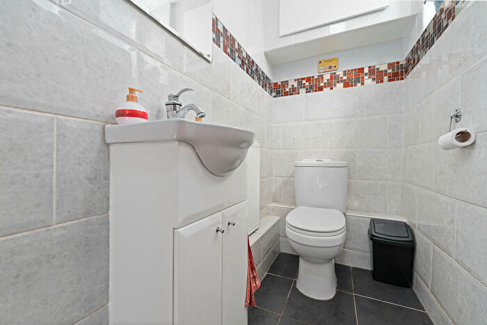5 Bedroom Detached House For Sale In Cardiff Road, Taffs Well, CF15