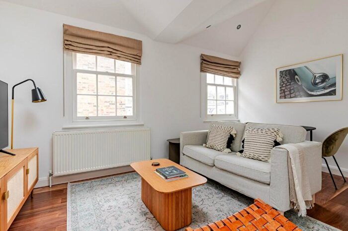 2 Bedroom Apartment To Rent In Ivor Place, London, NW1