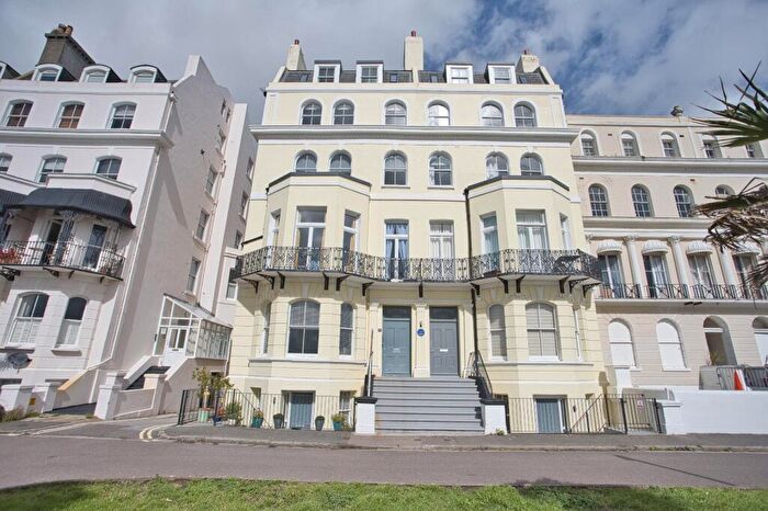 2 Bedroom Flat For Sale In Marine Parade, Folkestone, CT20
