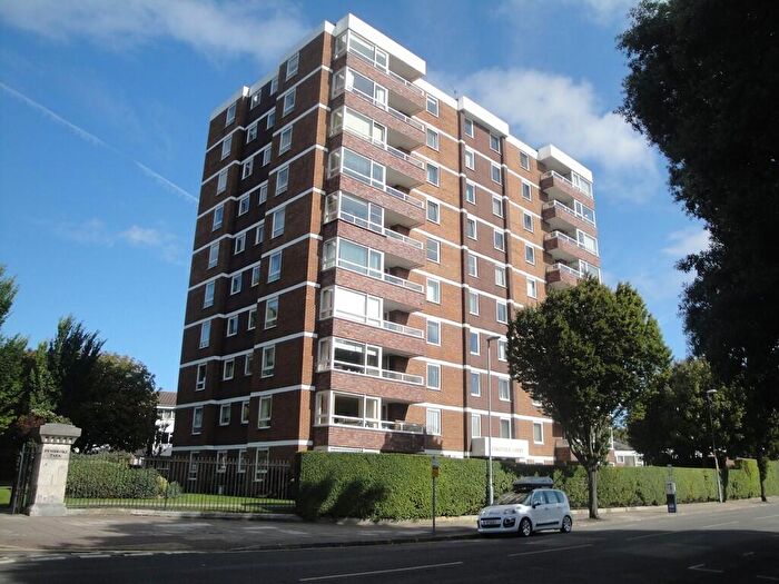 2 Bedroom Apartment To Rent In Lingfield Court, Blount Road, PO1