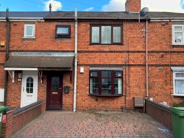 3 Bedroom Terraced House To Rent In Chatwin Place, Bilston, WV14