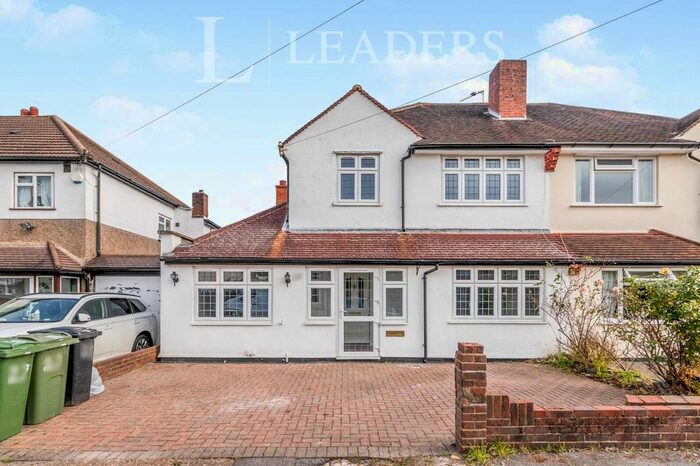 4 Bedroom Semi-Detached House To Rent In Gosfield Road, Epsom KT19