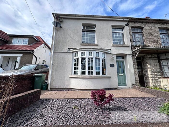 3 Bedroom Semi-Detached House For Sale In Gilfach Road, Tonyrefail, Porth, Rhondda Cynon Taff, CF39