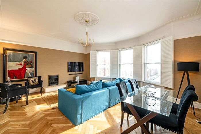 2 Bedroom Flat To Rent In Old Brompton Road, London, SW5