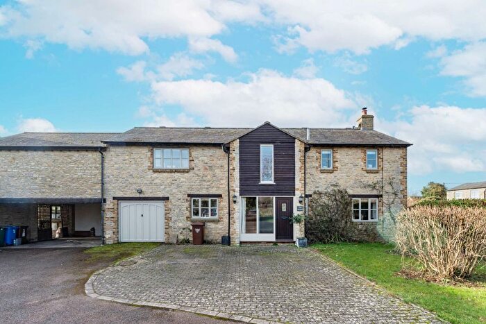 4 Bedroom Detached House To Rent In College Court, High Street, Charlton On Otmoor, Kidlington, Oxfordshire, OX5