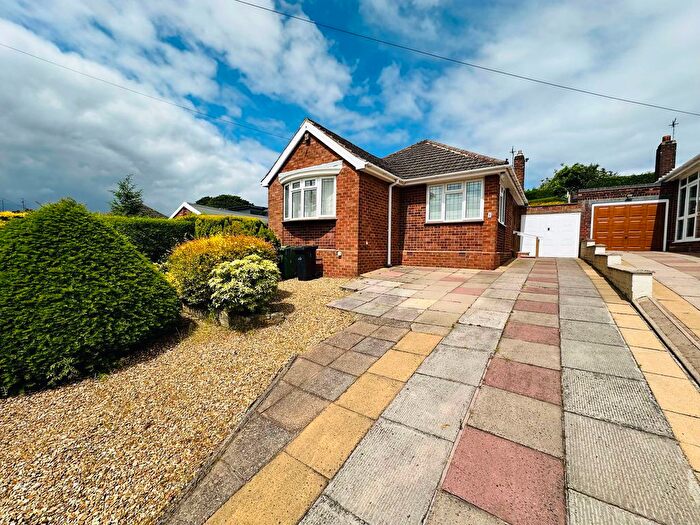 3 Bedroom Bungalow For Sale In Spencer Close, The Straits, Lower Gornal, DY3